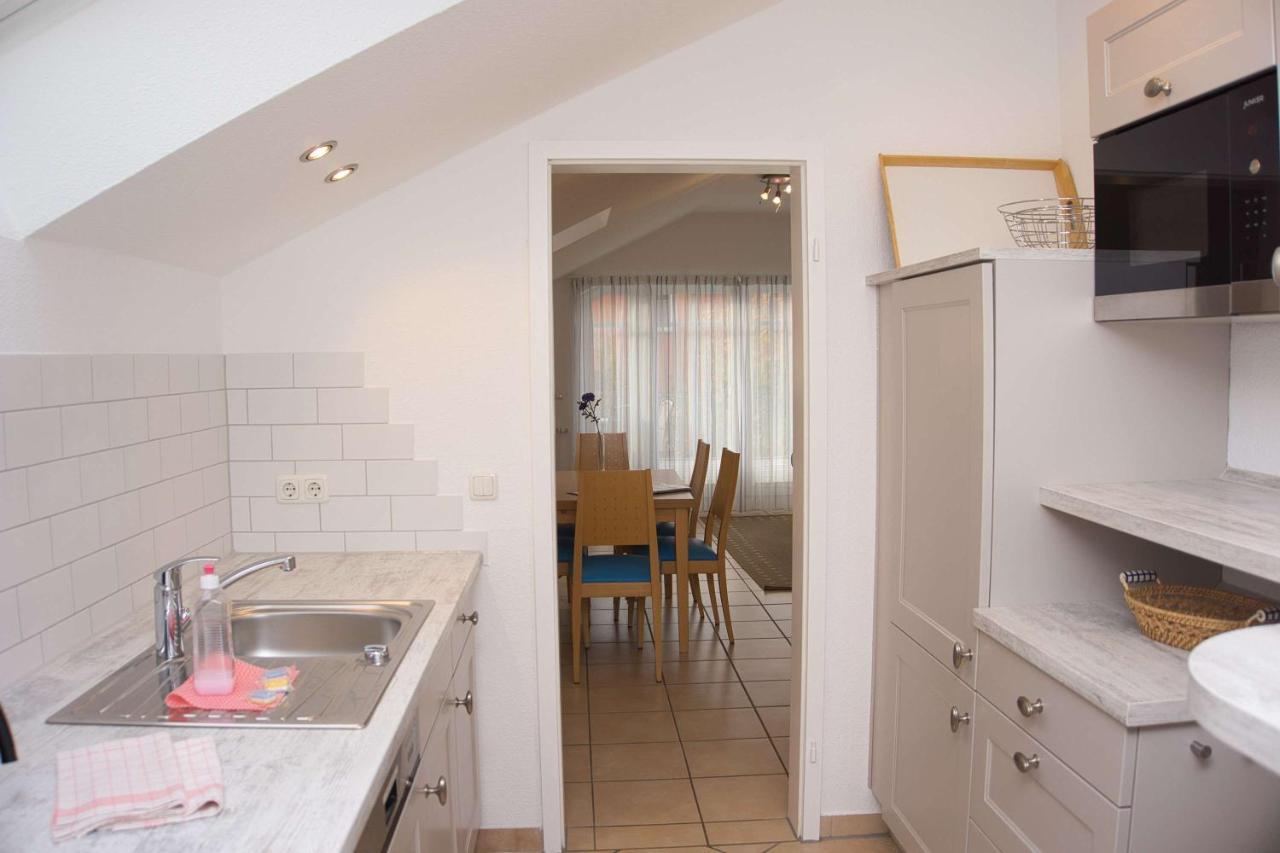 Balkon Mit Traumhaften Meerblick, Gratis Nutzung Vom Ahoi Erlebnisbad Und Sauna In Sellin Duenenhaus Fewo05 ゲーレン エクステリア 写真